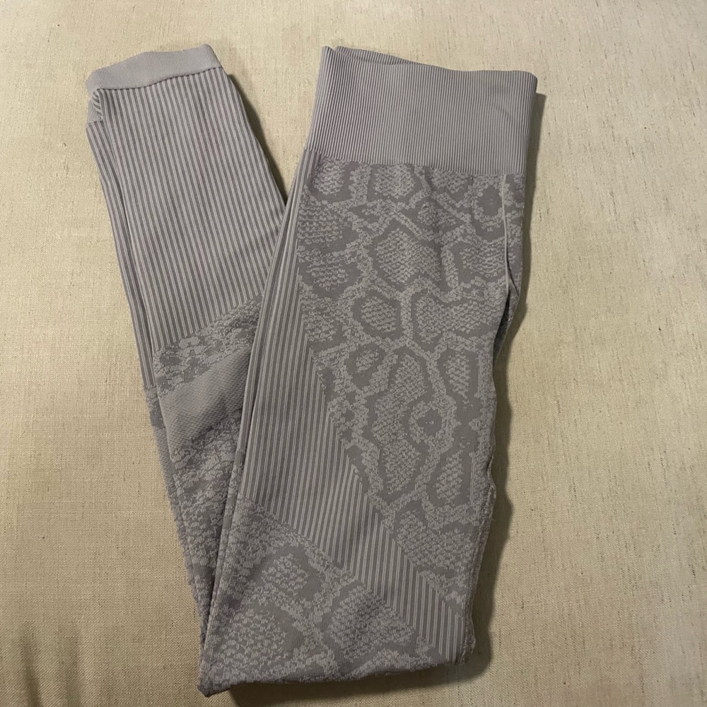 Varley leggings